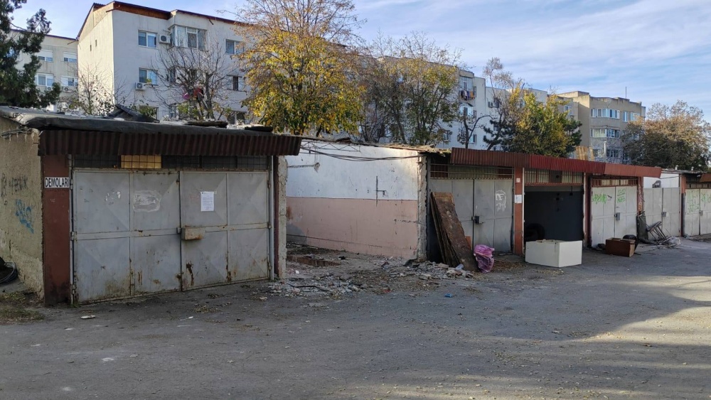 Primăria Tulcea demolează 85 de garaje pentru o parcare nouă în zona Spitalului