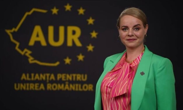 Adelina-Paula Simian, consilier local AUR: „Cea mai mare provocare o reprezintă încercarea de a-i mulţumi pe toţi, ceea ce este greu de realizat”