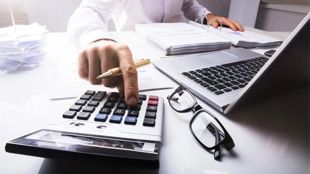 Impozitele şi taxele din Tulcea se vor majora anul viitor cu 5,6%, rata inflaţiei. Taxa de habitat se măreşte cu 3 lei