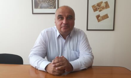 Lucian Ţugui lansează mâine volumul „Istorii uitate. Dobrogea în strâmtoarea secolului XX”