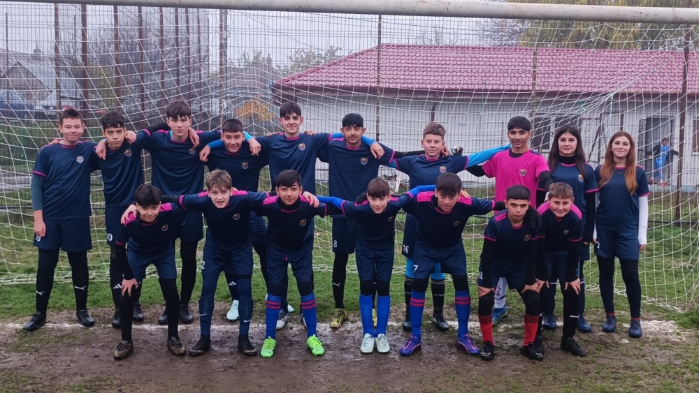 Dispute în tribune în timpul meciului Monumentul Tulcea – Pescăruşul Sarichioi Junior