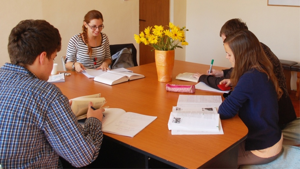 Doar 39 de profesori tulceni şi-au declarat la Fisc veniturile din meditaţii