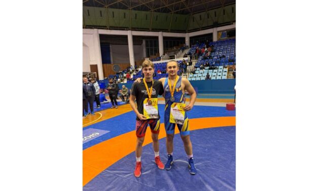 Luptătorii Gabriel Cudalbu şi Teodor Petrişor, argint şi bronz la Finala Campionatului Naţional de Juniori (18 – 20 ani)