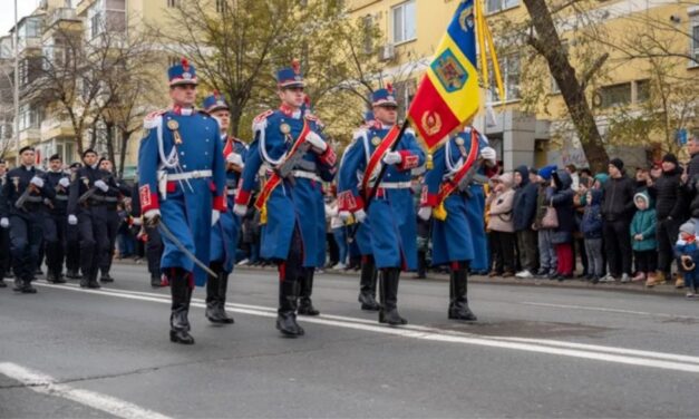 Tulcea: Restricţii de circulaţie pe strada Isaccei pentru parada de 1 Decembrie