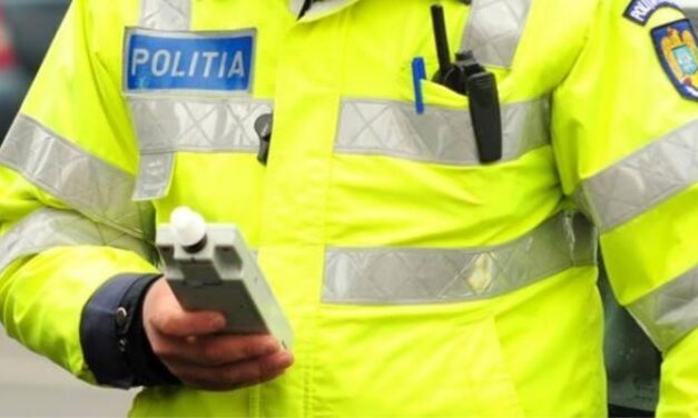Amenzi de peste 1.600 lei şi un certificat de înmatriculare reţinut de poliţişti