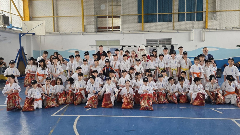 Cei mai buni karatişti de la Nippon Budo Sport şi Palatul Copiilor, premiaţi la Gala Excelenţei 2025