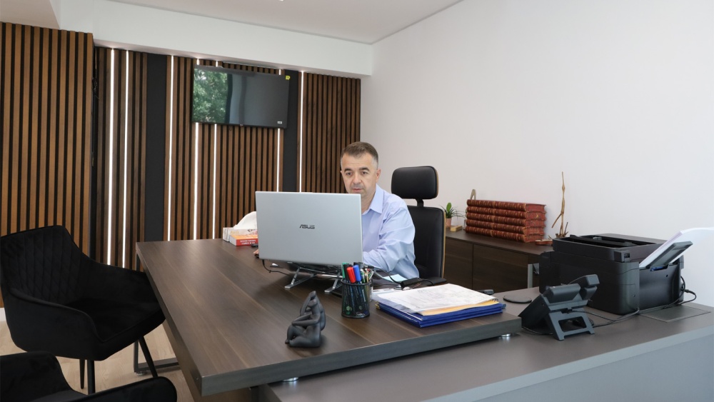 Primarul Ştefan Ilie, despre unii angajaţi ai Energoterm: „Aceşti oameni care au desfiinţat acest sistem, l-au paralizat, l-au falimentat, tot ei sunt cei care acum mint populaţia”