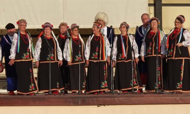 Spectacol dedicat Zilei Minorităţilor Naţionale la Teatrul „Jean Bart”, pe 21 decembrie