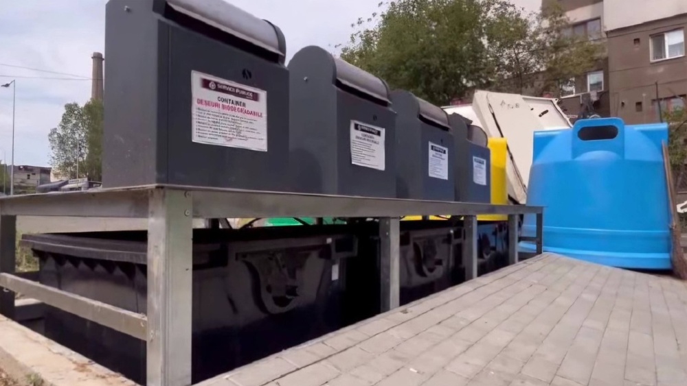 Încă zece platforme subterane de colectare a deşeurilor, instalate în Tulcea. Vor fi funcţionale din toamnă