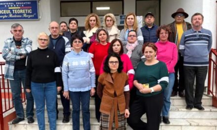 Inspectoratul Şcolar Tulcea: Nu a fost emisă nicio decizie de reducere sau desfiinţare a vreunei clase de la Liceul Teoretic „Gh. Munteanu Murgoci” din Măcin