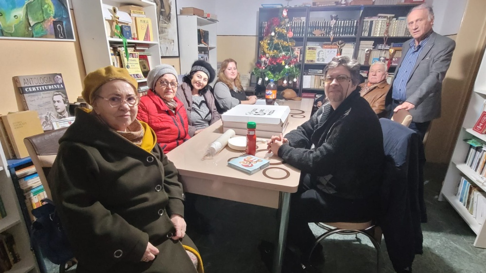 Scriitorii tulceni îşi încep anul cultural 2026 într-un nou sediu