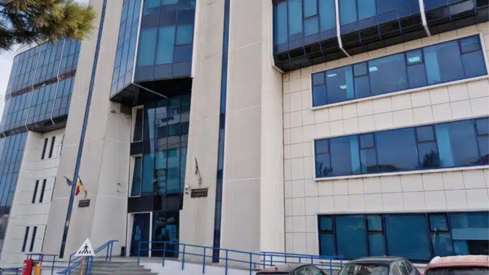 Bărbatul acuzat că a violat şi ucis o bătrână din Tulcea, trimis în judecată la aproape 27 de ani de la comiterea crimei