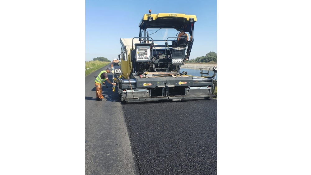 Licitaţii trucate la Drumuri în Tulcea, Constanţa, Brăila, Călăraşi şi Ialomiţa. Consiliul Concurenţei a amendat trei firme