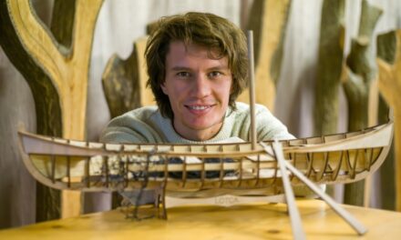 Atelier de marangozerie deschis la Muzeul Satului Pescăresc. Alex Onofrei: „Vizitatorii vor putea participa la construcţia unei lotci”