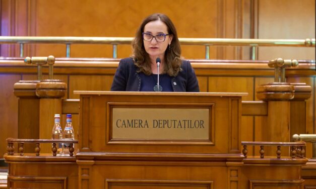 Elena Doboș, deputat AUR de Tulcea: „A nu te opune tăierilor din Sănătate, Educație și Siguranță Națională este un act cinic și o formă de complicitate la sărăcirea românilor”