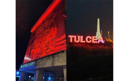 Monumentul de mozaic din Piaţa Civică şi Monumentul Independenţei, iluminate deseară  în roşu de Ziua Europeană a 112