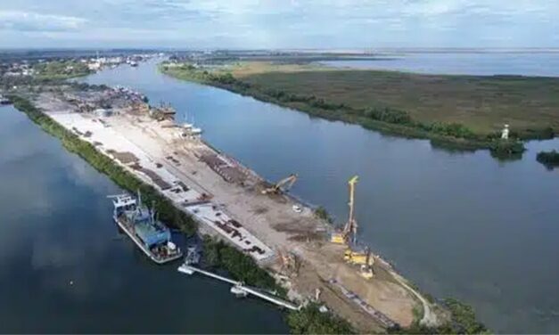 Investiţia de 185 de milioane de lei pentru modernizarea Portului Sulina mai aşteaptă