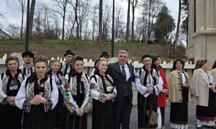 Senatorul de Tulcea Ionel Carp la Chişinău: „Reîntregirea naţională reprezintă o necesitate istorică şi o prioritate pentru naţiunea română”