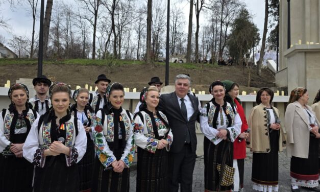 Senatorul de Tulcea Ionel Carp la Chişinău: „Reîntregirea naţională reprezintă o necesitate istorică şi o prioritate pentru naţiunea română”