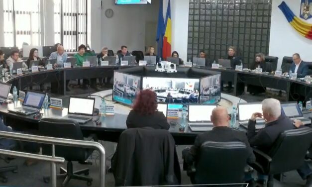 Consiliul Judeţean Tulcea a împărţit primăriilor din judeţ peste 43 milioane lei. Primarii au cerut 580 milioane lei