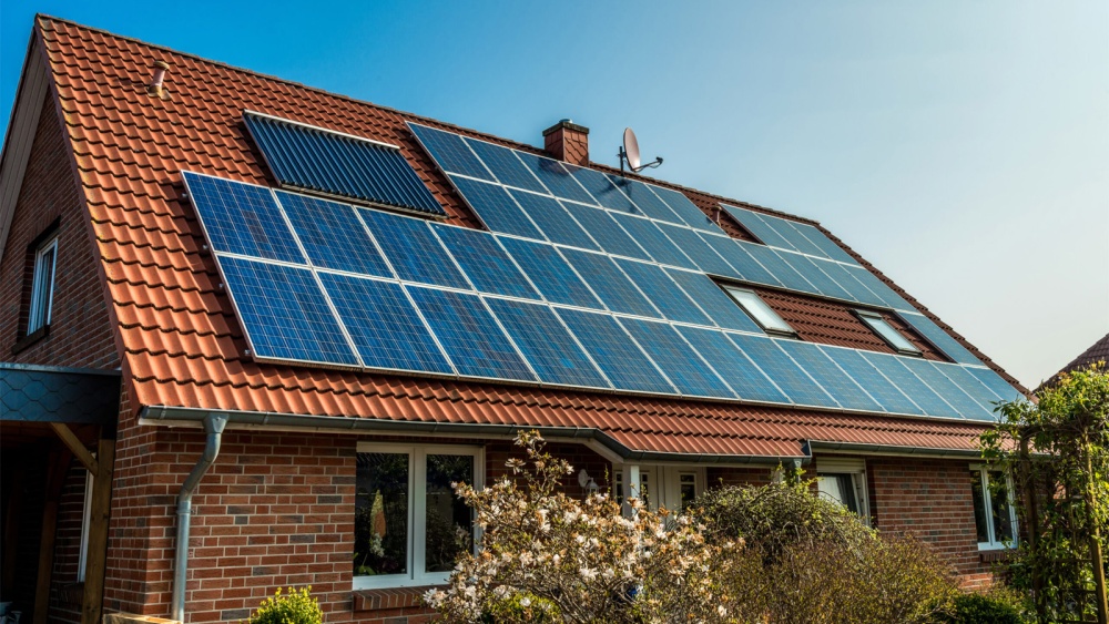 Tulcenii ar putea negocia mai bine preţul electricităţii. ANRE pregăteşte cadrul pentru comunităţile de energie