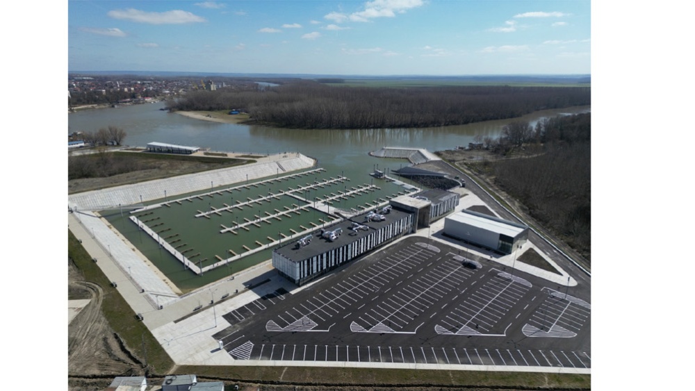 Firma tulceană Coral a finalizat lucrările la Portul Turistic Călăraşi