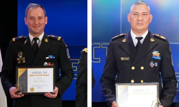 Locotenentul Iustin Tunea şi caporalul Marius Matei din cadrul Regimentului 307 Infanterie Marină „Heracleea”, premiaţi la Gala „Omul Anului 2025 în Forţele Navale”