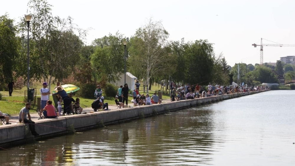 Pescuitul recreativ pe lacul Ciuperca, deschis de la 1 mai