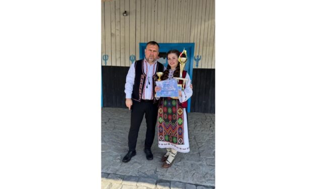 Rebeca Iuliana Moraru a câştigat Marele Premiu al Festivalului „Florile Dobrogei”