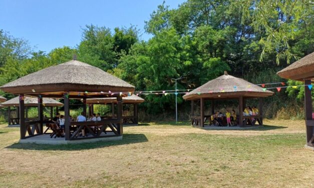 Start sezonului de grătare de la 1 mai, în zona de picnic a lacului Ciuperca