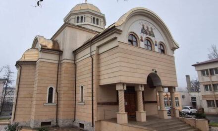 Biserica „Sfinţii Trei Ierarhi” din municipiu va fi sfinţită duminică