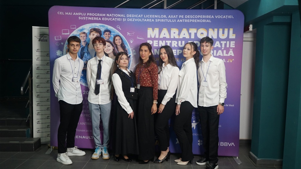 Echipa Colegiului „Spiru Haret” va reprezenta Tulcea la finala naţională a Maratonului pentru Educaţie Antreprenorială