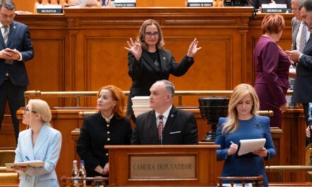 Deputatul AUR de Tulcea Elena Doboş: Măştile au căzut: Jaful naţional, recunoscut oficial sub cupola Parlamentului