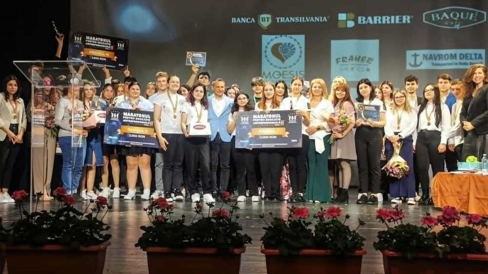 Semifinala judeţeană a „Maratonului pentru Educaţie Antreprenorială” aduce la Tulcea şase echipe de liceeni care îşi prezintă planurile de afaceri