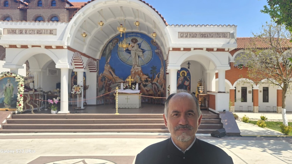Capela funerară „Sfântul Arhanghel Gavriil” se extinde. Preotul Romeo-Gabriel Ispas: „Ne vom baza pe donaţii şi pe oamenii care vor să devină ctitori la acest complex”