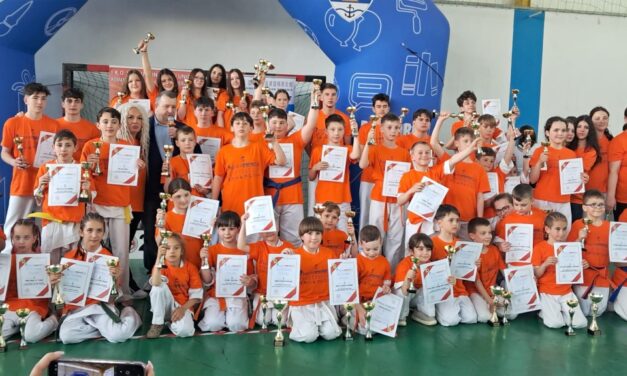 Competiţia „The Little Samurai’s Cup” a reunit la Tulcea peste 240 de karatişti