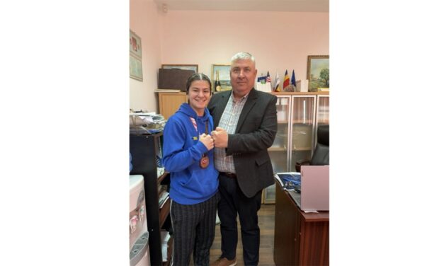 Primarul Gheorghe Năstase şi liberalii din Somova premiază excelenţa: Iasmina Moraru va reprezenta România la Jocurile Olimpice de Tineret, în Senegal