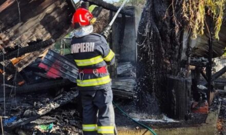 Problema incendiilor din mediul rural. Consilierul judeţean Cristinel Cazacu solicită fonduri pentru achiziţia de autospeciale în comunele Horia şi Cerna