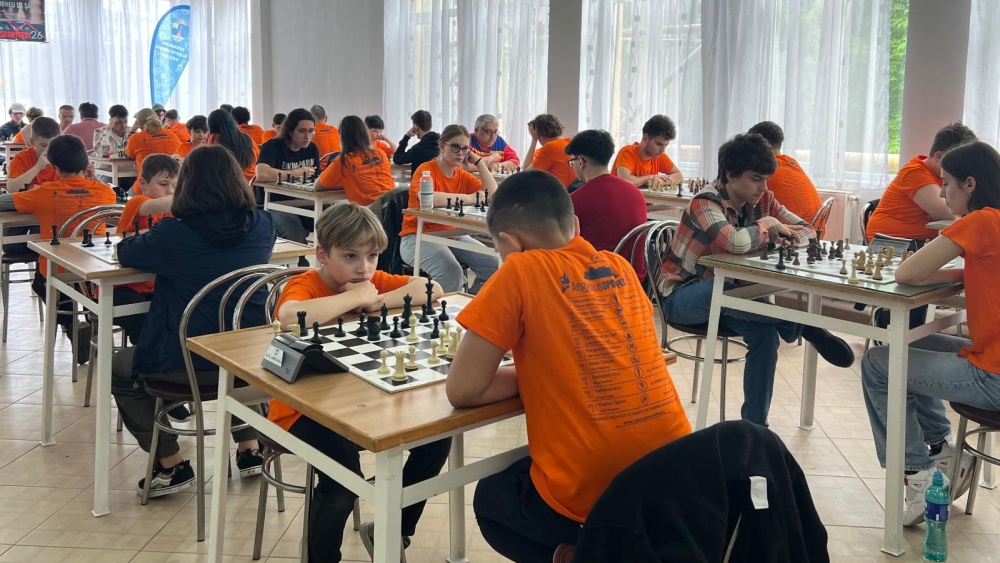 Salbă de medalii pentru şahiştii tulceni la ediţia a V-a a Turneului de Şah Rapid „Aegyssus Sport Fest 2026″