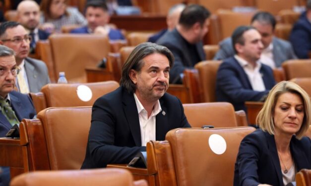 Deputatul PSD Sergiu Constantinescu cere din nou demiterea inspectorului şcolar general  Viorica Pavel:  Tulcea are nevoie de soluţii inteligente, nu de statistici cosmetizate şi conferinţe despre „modernizare”