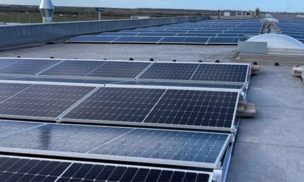 Comuna Beidaud investeşte peste 700.000 lei într-o centrală fotovoltaică de aproape 195 kW pentru autoconsum