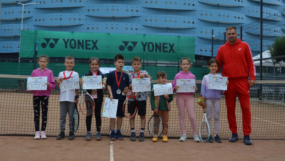 Patru medalii pentru tenismenii tulceni la Cupa Le Pelican Sportif