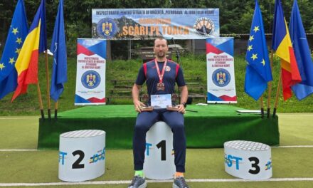 Pompierul Ciprian Comişan, campion pentru al treilea an consecutiv la competiţia „Scări pe Toaca”