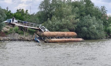Programul curselor de trecere bac peste Dunăre către Tudor Vladimirescu a fost modificat. Pontonul avariat urmează să fie reparat