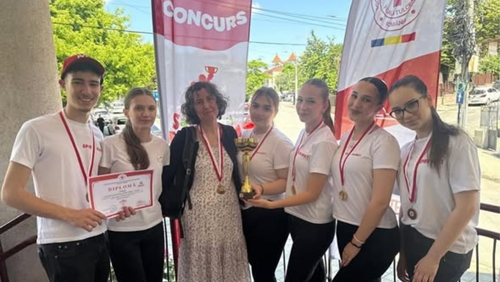 Echipajul Colegiului Naţional „Spiru Haret” Tulcea a câştigat etapa judeţeană a competiţiei „Sanitarii Pricepuţi”
