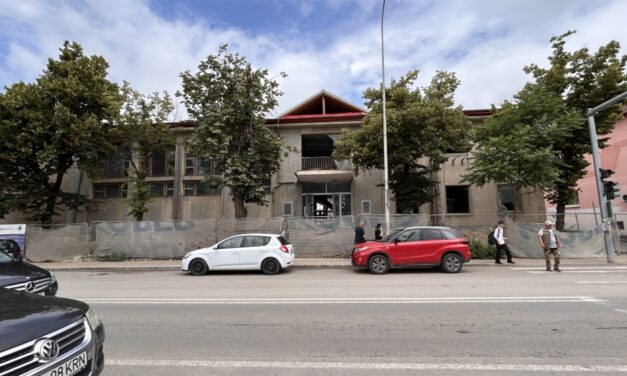 Reabilitarea clădirii fostului Tribunal, singurul proiect PNRR cu risc din municipiu. Primarul Ştefan Ilie: „Nu vom închide şantierul, ci îl vom finaliza!”
