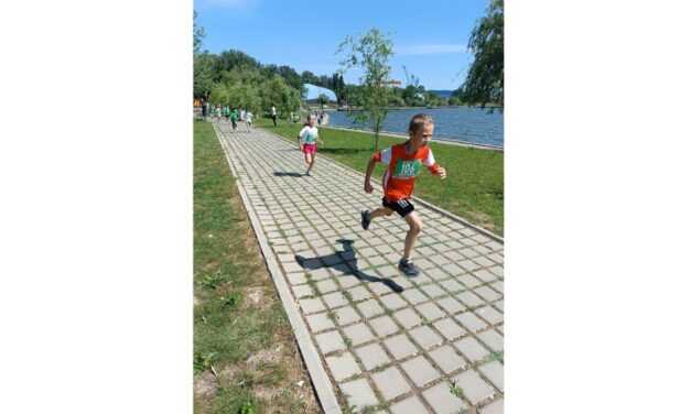 Tulcenii sunt aşteptaţi astăzi, pe plaja Lacului Ciuperca, la Crosul Olimpic