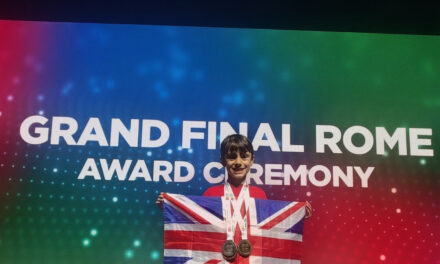 Alexander George Rusu, cu origini din Tulcea, a obţinut trei medalii pentru Marea Britanie la Olimpiada Internaţională STEM din Roma