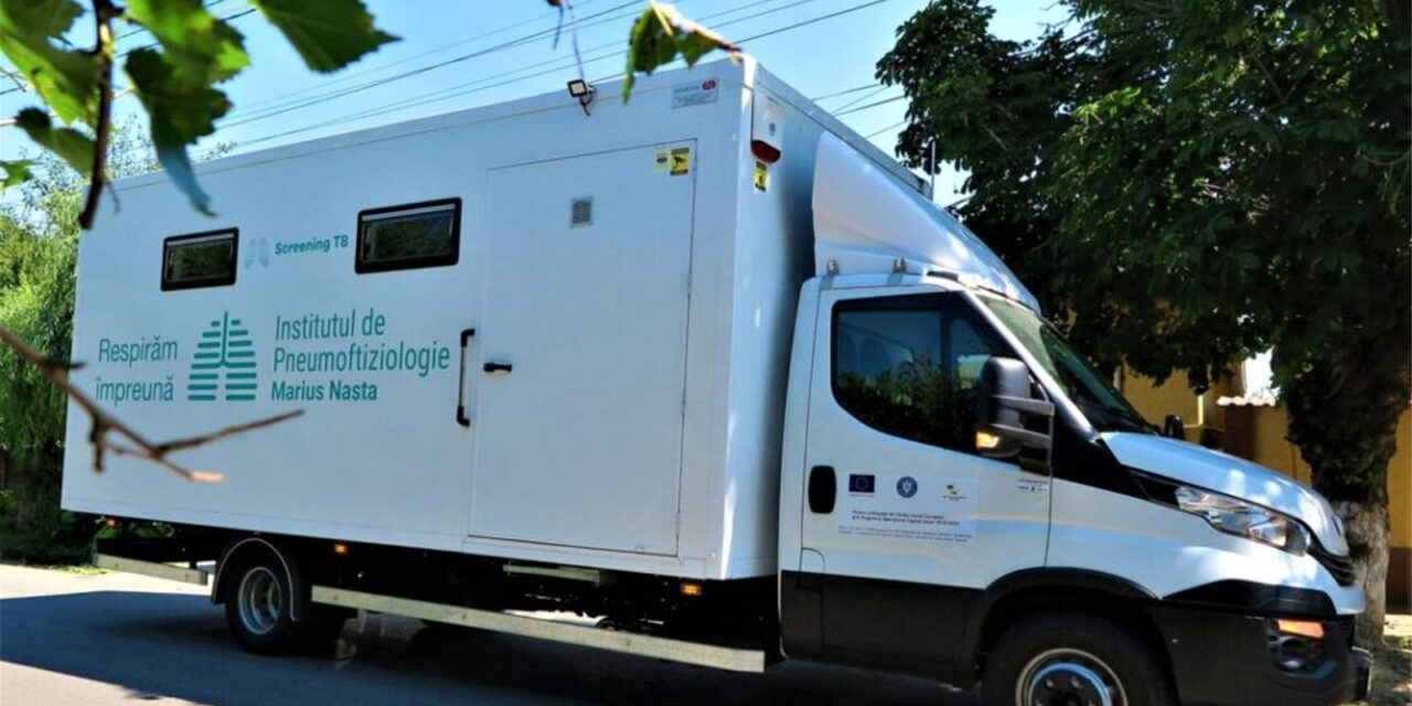 Aproape 950 de tulceni au beneficiat de testări gratuite în cadrul caravanei pentru depistarea precoce a tuberculozei