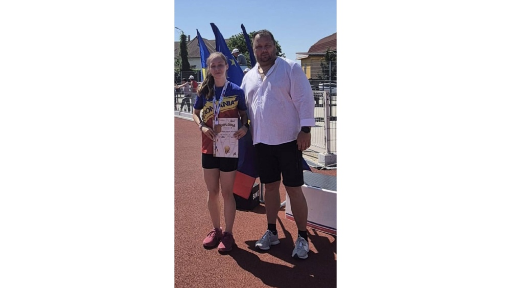 Bianca Alexandra Vasilescu, medalie de bronz la Campionatul Naţional de Atletism U18 de la Craiova